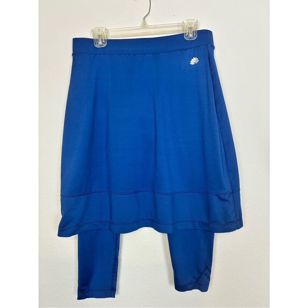Snoga Athletics Active Skirt with Built-In Leggings - Picture 3 of 4